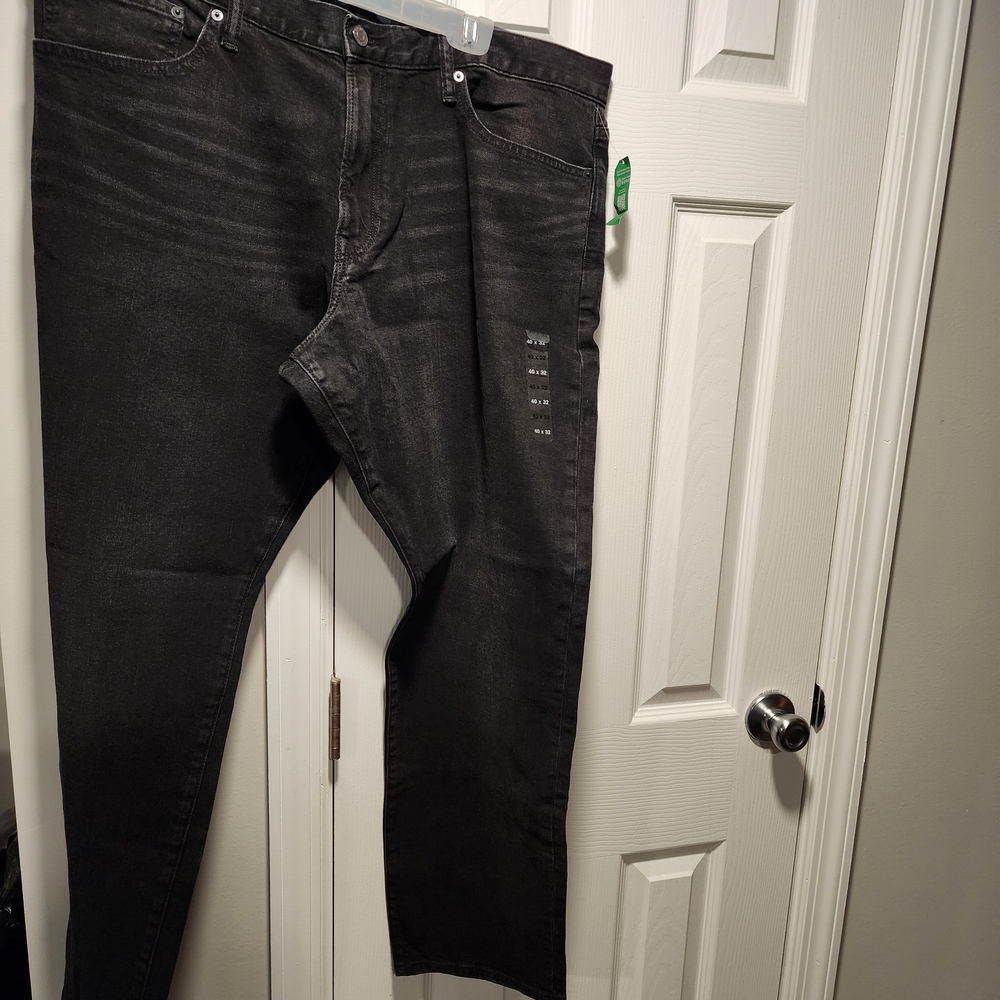 GAP Men's Black Straight Taper Jeans